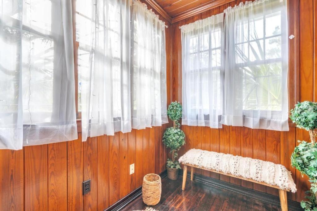 Comfy Pet Friendly Home In Jacksonville Mins To Downtown'S Exterior photo